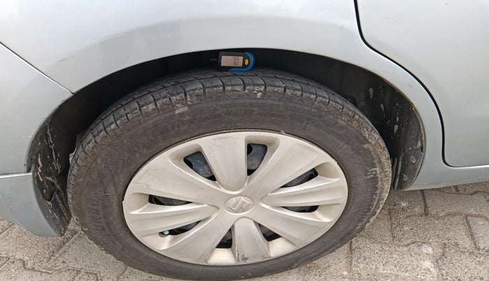 2017 Maruti Ertiga VXI AT, Petrol, Automatic, 1,43,146 km, tyre