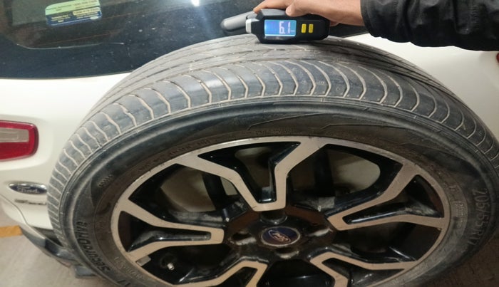 2018 Ford Ecosport TITANIUM 1.5L DIESEL, Diesel, Manual, 98,759 km, tyre