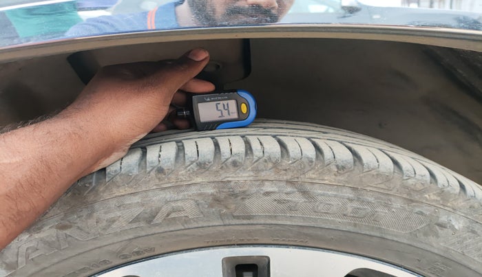 2021 MG HECTOR PLUS SHARP 2.0 DIESEL TURBO MT 6-STR, Diesel, Manual, 58,002 km, tyre