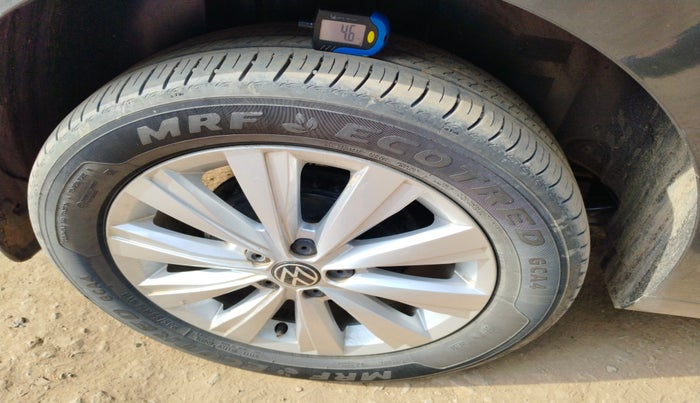 2024 Volkswagen VIRTUS HIGHLINE TSI 1.0 MT, Petrol, Manual, 11,226 km, tyre