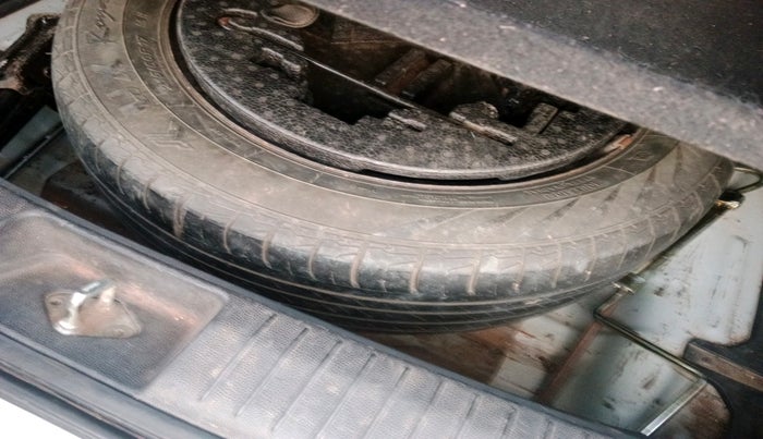 2017 Hyundai Creta SX PLUS AT 1.6 DIESEL, Diesel, Automatic, 1,74,896 km, tyre