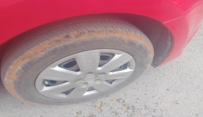 2019 Volkswagen Polo TRENDLINE 1.0L, Petrol, Manual, 89,300 km, tyre