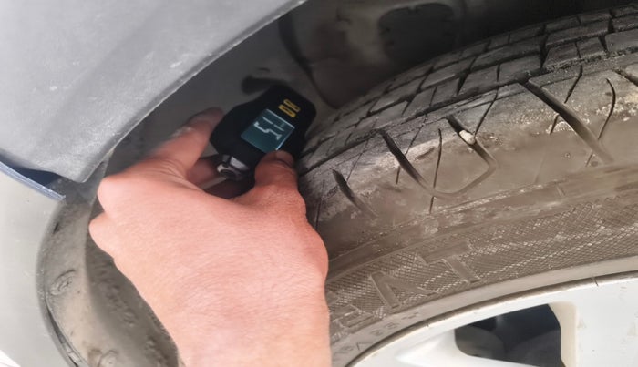 2019 Hyundai Creta E PLUS 1.4 DIESEL, Diesel, Manual, 1,13,318 km, tyre