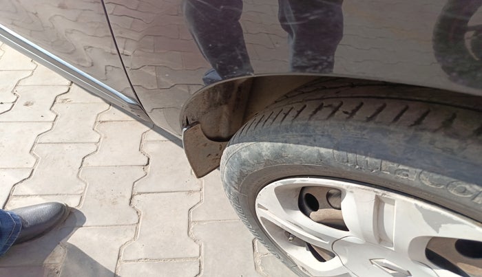 2015 Renault Lodgy 110 PS RXL 8STR, Diesel, Manual, 64,410 km, tyre