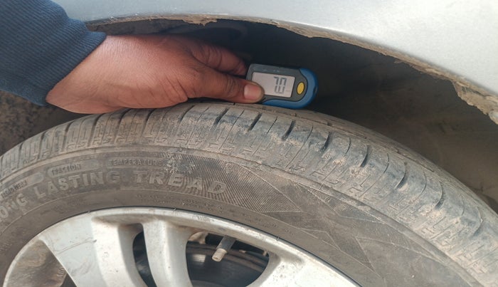 2013 Maruti Swift Dzire ZXI, Petrol, Manual, 1,75,809 km, tyre