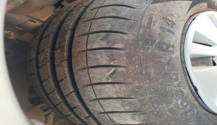 2013 Maruti Swift ZXI, Petrol, Manual, 46,702 km, tyre