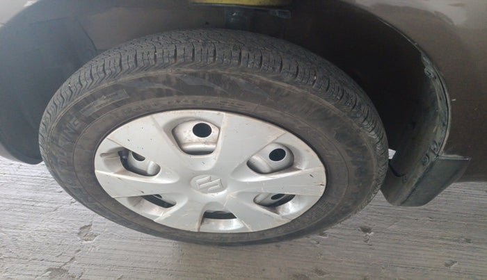 2011 Maruti Ritz LXI, Petrol, Manual, 72,186 km, tyre