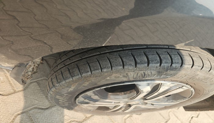 2022 Tata Tiago XZ PLUS CNG, Petrol, Manual, 65,502 km, tyre