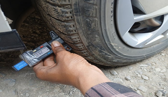 2020 Hyundai NEW I20 MAGNA 1.2 MT, Petrol, Manual, 73,852 km, tyre