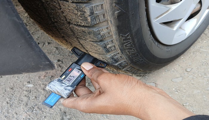 2020 Hyundai NEW I20 MAGNA 1.2 MT, Petrol, Manual, 73,852 km, tyre