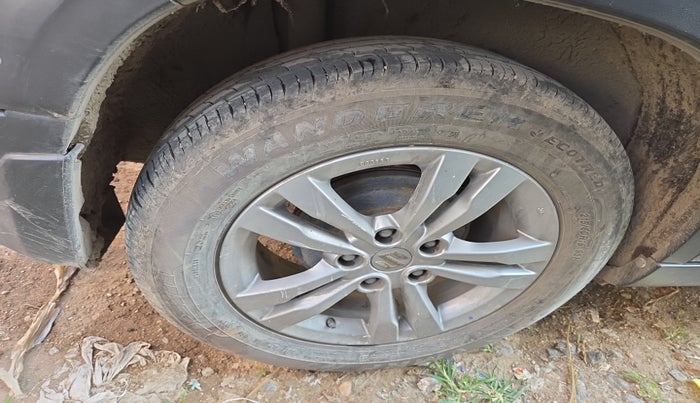 2016 Maruti Vitara Brezza ZDI PLUS, Diesel, Manual, 66,726 km, tyre