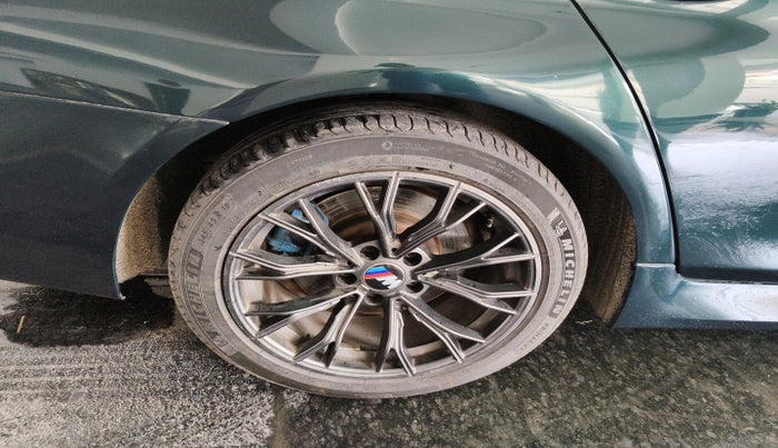 2012 BMW 5 Series 520D 2.0, Diesel, Automatic, 1,72,065 km, tyre