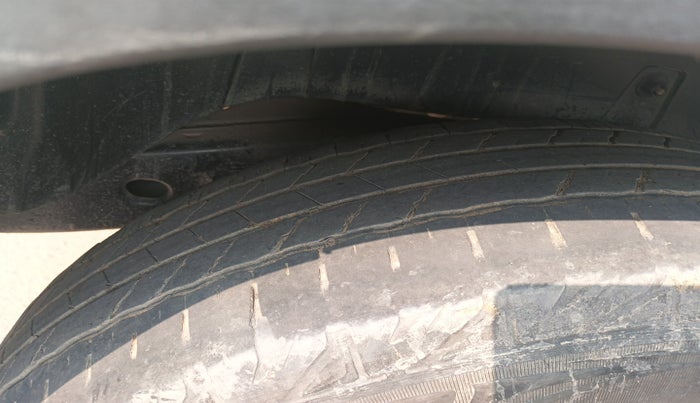 2023 Mahindra BOLERO NEO N 8, Diesel, Manual, 45,916 km, tyre