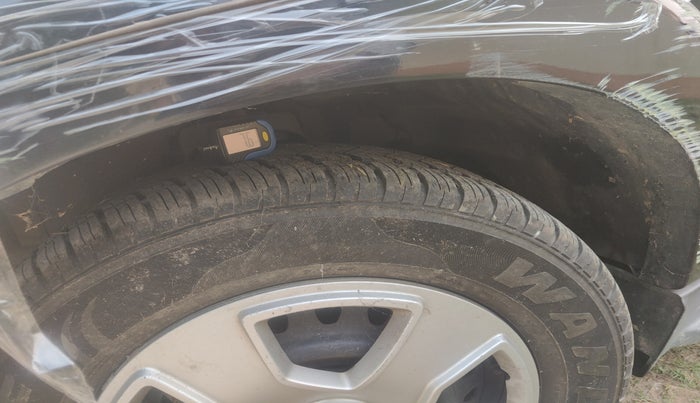 2017 Mahindra Scorpio S6 PLUS INTELLI-HYBRID, Diesel, Manual, 53,602 km, tyre