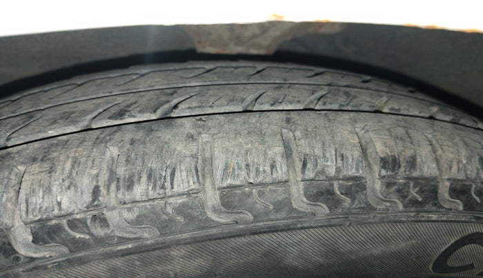 2012 Hyundai Santro Xing GLS, Petrol, Manual, 69,333 km, tyre