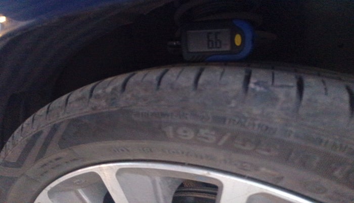 2018 Maruti Ciaz ALPHA  AT 1.5 SHVS PETROL, Petrol, Automatic, 57,613 km, tyre