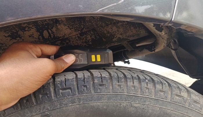 2014 Maruti Alto 800 LXI, Petrol, Manual, 12,786 km, tyre