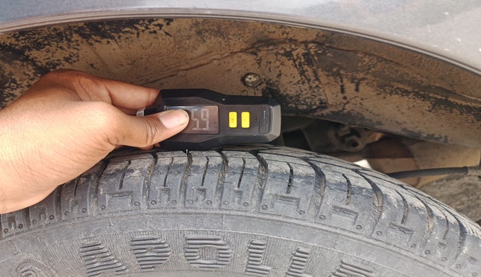 2014 Maruti Alto 800 LXI, Petrol, Manual, 12,786 km, tyre