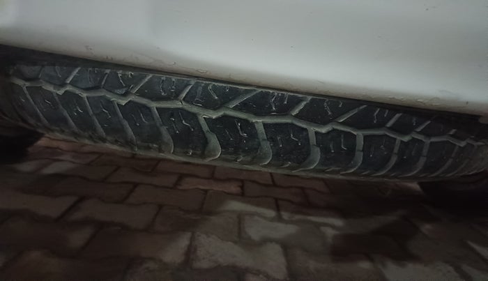 2016 Toyota Fortuner 3.0 4X2 MT, Diesel, Manual, 1,29,759 km, tyre