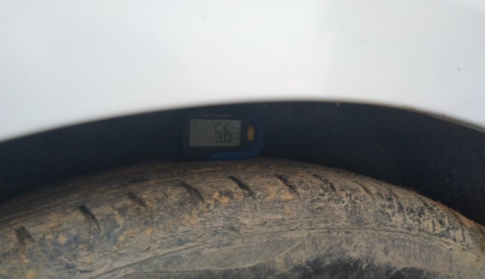 2015 Hyundai Xcent SX 1.2, Petrol, Manual, 47,470 km, tyre