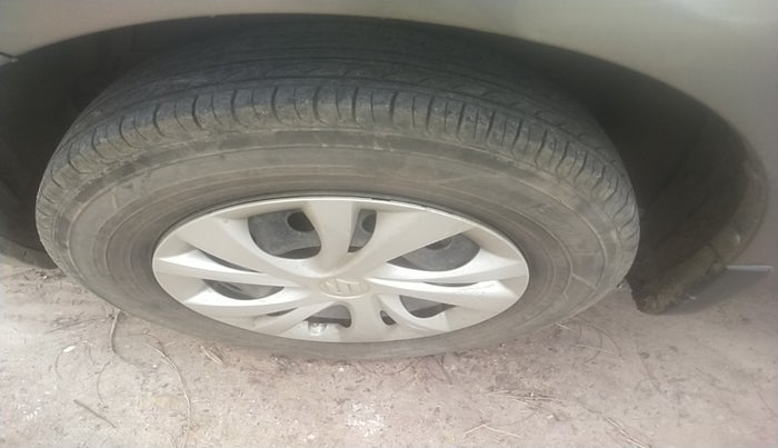 2017 Maruti Swift Dzire VDI, Diesel, Manual, 1,25,023 km, tyre