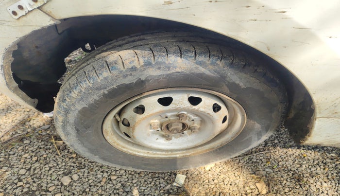 2013 Tata Indica Vista LS TDI, Diesel, Manual, 1,79,425 km, tyre