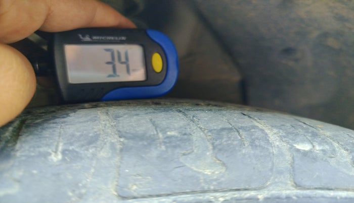 2016 Hyundai Grand i10 MAGNA AT 1.2 KAPPA VTVT, Petrol, Automatic, 31,438 km, tyre