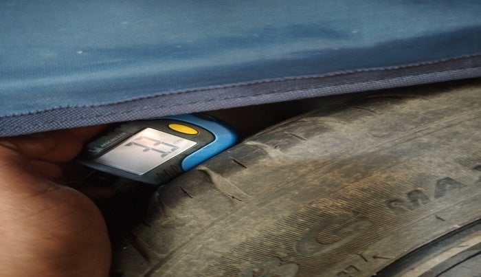 2016 Hyundai Grand i10 MAGNA AT 1.2 KAPPA VTVT, Petrol, Automatic, 31,438 km, tyre