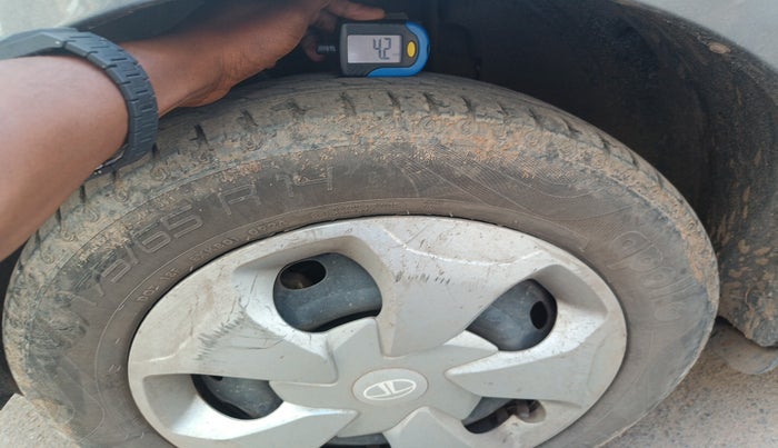 2024 Tata TIAGO EV XT LONG RANGE, Electric, Automatic, 23,365 km, tyre