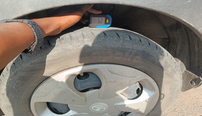 2024 Tata TIAGO EV XT LONG RANGE, Electric, Automatic, 23,365 km, tyre