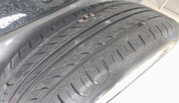 2017 Ford Ecosport TREND+ 1.5L DIESEL, Diesel, Manual, 83,242 km, tyre