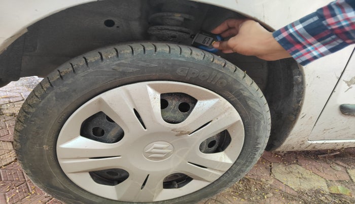 2014 Maruti Wagon R 1.0 VXI, Petrol, Manual, 1,14,177 km, tyre