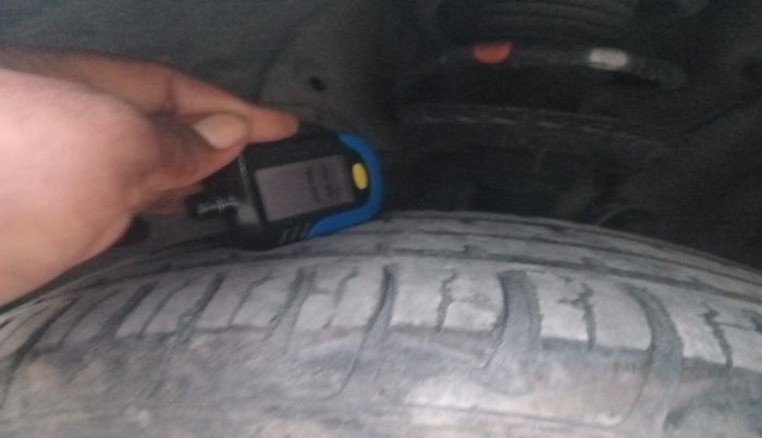 2017 Hyundai Elite i20 SPORTZ 1.2, Petrol, Manual, 43,869 km, tyre