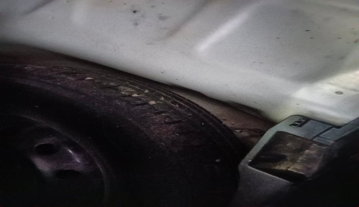 2020 Maruti Swift LXI, Petrol, Manual, 58,511 km, tyre