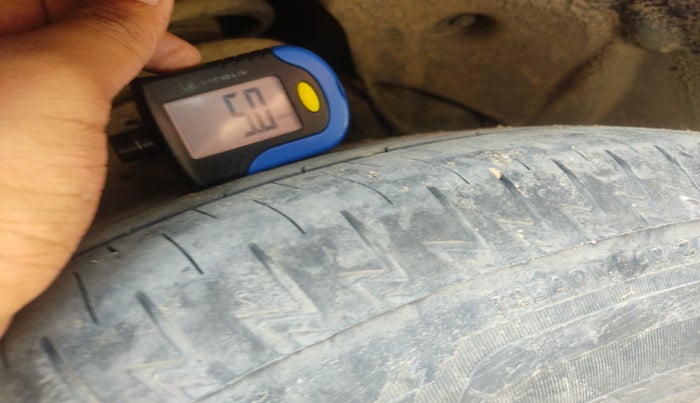 2022 Mahindra XUV300 W8 (O) 1.5 DIESEL, Diesel, Manual, 78,188 km, tyre