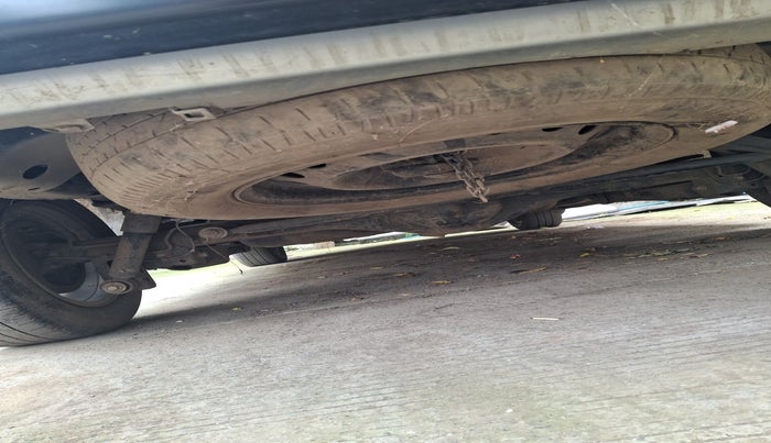 2021 Toyota Innova Crysta 2.4 G 8 STR, Diesel, Manual, 71,873 km, tyre