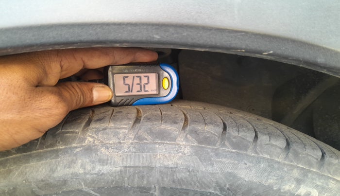 2018 Ford FREESTYLE TREND 1.2 PETROL, Petrol, Manual, 1,22,223 km, tyre