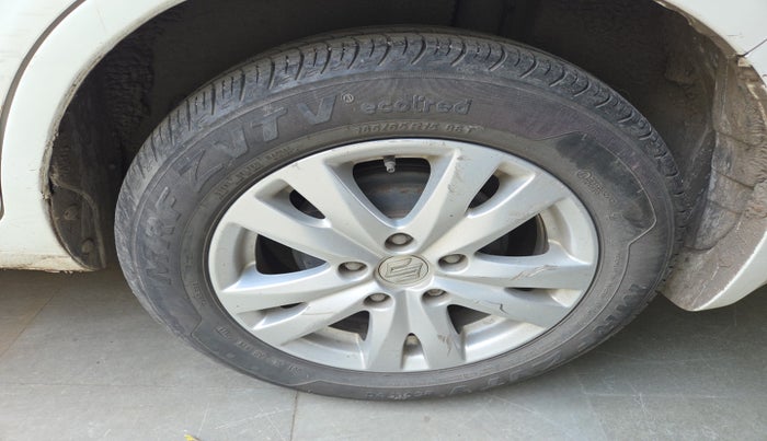 2016 Maruti Ertiga ZDI + SHVS, Diesel, Manual, 76,761 km, tyre