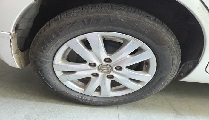 2016 Maruti Ertiga ZDI + SHVS, Diesel, Manual, 76,761 km, tyre