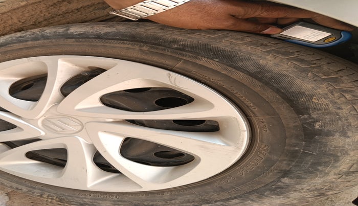 2022 Maruti Celerio VXI CNG, Petrol, Manual, 66,180 km, tyre