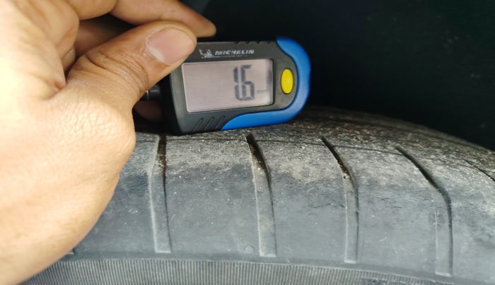 2017 Ford Ecosport TITANIUM+ 1.5L DIESEL, Diesel, Manual, 85,753 km, tyre