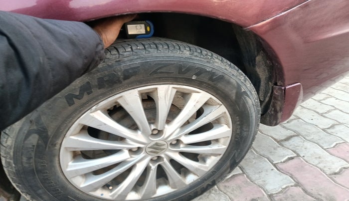 2014 Maruti Ciaz ZDI, Diesel, Manual, 99,283 km, tyre