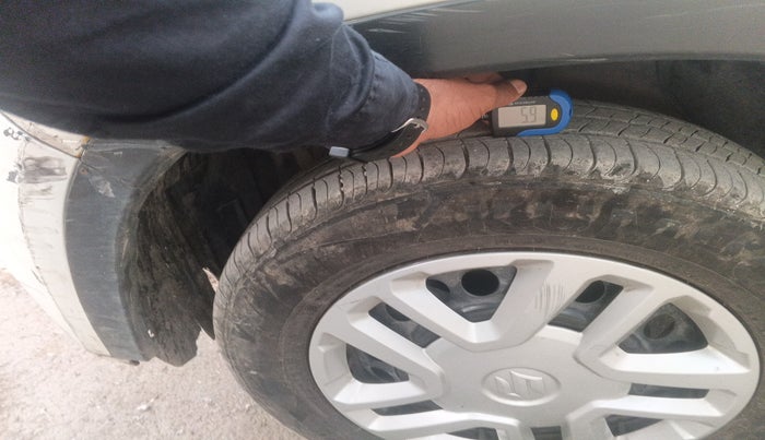 2017 Maruti Vitara Brezza VDI (O), Diesel, Manual, 1,71,255 km, tyre