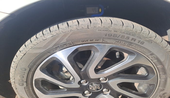 2024 Maruti Baleno ALPHA 1.2 AGS, Petrol, Automatic, 9,295 km, tyre