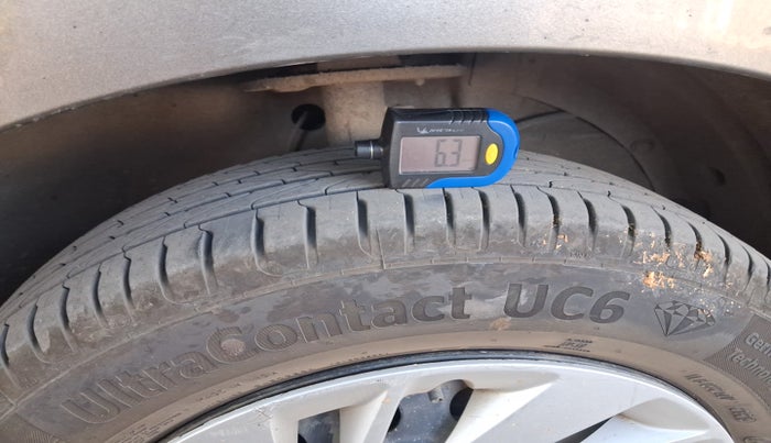 2020 Maruti Ertiga VXI SHVS, Petrol, Manual, 66,144 km, tyre