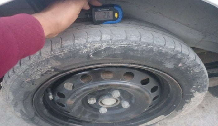 2018 Maruti Wagon R 1.0 VXI, Petrol, Manual, 85,244 km, tyre