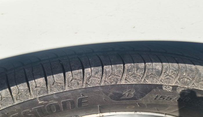 2013 Hyundai i10 ERA 1.1, Petrol, Manual, 62,078 km, tyre