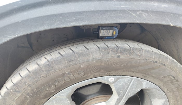 2020 KIA SELTOS HTK PLUS 1.5 DIESEL, Diesel, Manual, 1,38,676 km, tyre