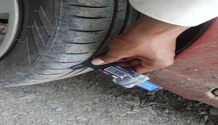 2012 Maruti Alto K10 LXI, Petrol, Manual, 1,99,191 km, tyre