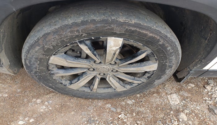 2019 MG HECTOR SHARP 2.0 DIESEL, Diesel, Manual, 1,41,496 km, tyre